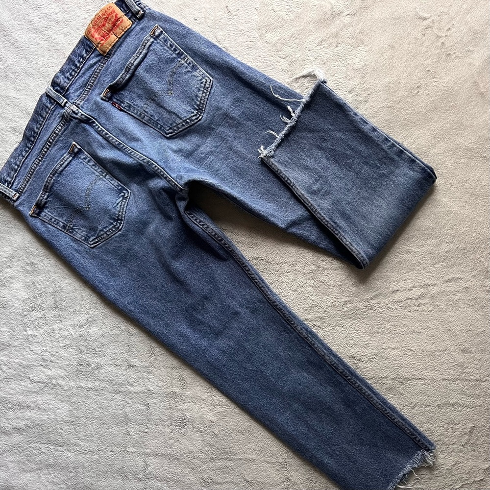 Levi's Vintage Y2K 512 Slim Taper Raw Hem Denim Straight Leg Mom Jeans